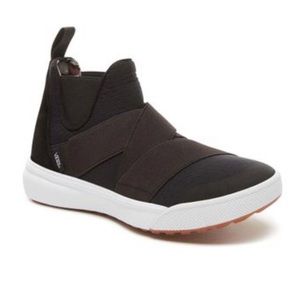 Vans UltraRange Gore Slip on High Tops